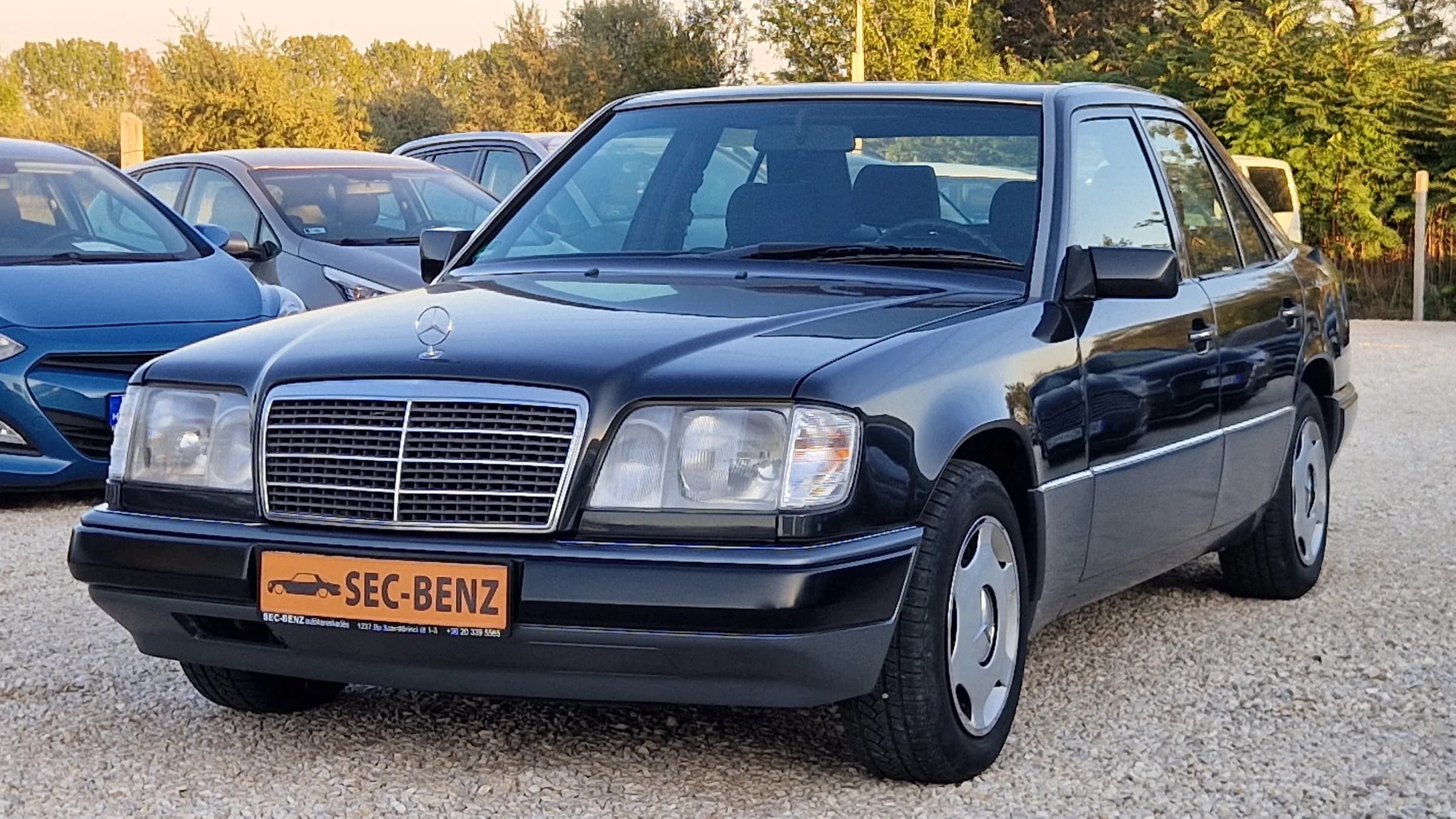 Mercedes-Benz E 200